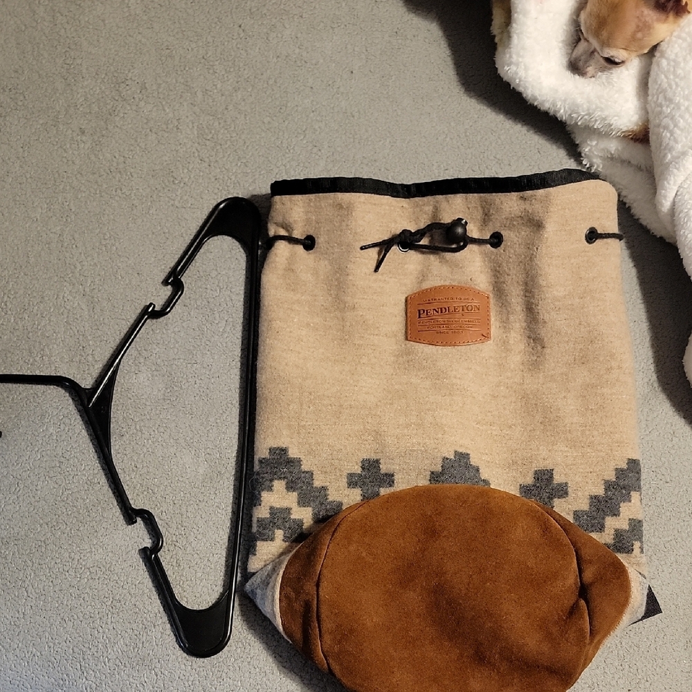 Pendleton Beige And Gray Patterned Bag - image 4